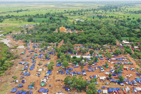 Hơn 500.000 người Campuchia phải di tản do xung đột biên giới với Thái Lan