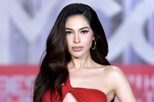 Thân thế đặc biệt ít ai biết của Á hậu Miss Cosmo 2025