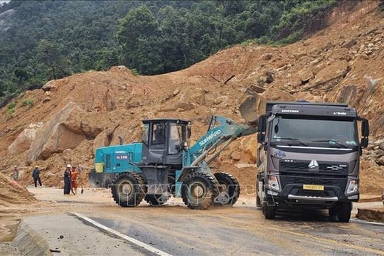 Dự kiến ngày 23/12 sẽ thông xe đoạn qua đèo Khánh Lê