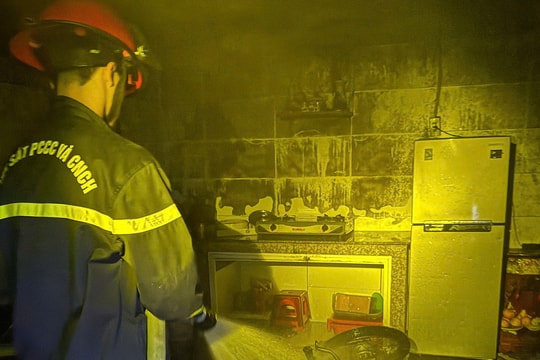 4 người được cứu trong căn nhà cháy giữa đêm ở Đà Lạt