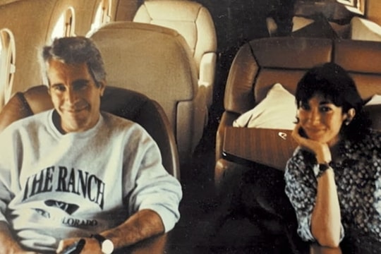 Bộ Tư pháp Mỹ bị cáo buộc âm thầm rút 16 tập tin khỏi hồ sơ Epstein