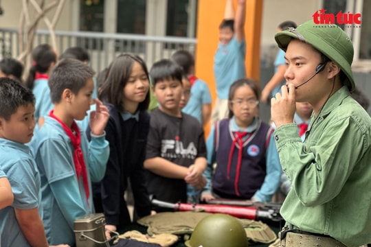 Nuôi dưỡng tình yêu lịch sử dân tộc trong thế hệ trẻ