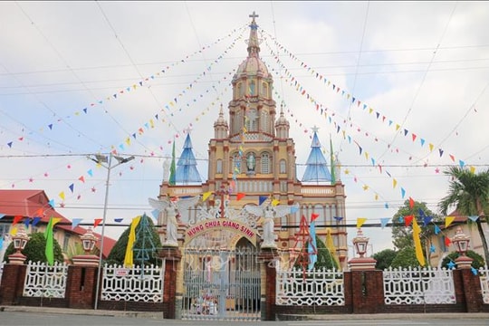 Rộn ràng không khí Giáng sinh tại An Giang