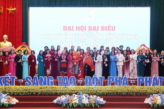 Thực hiện mục tiêu bình đẳng giới và sự phát triển toàn diện của phụ nữ