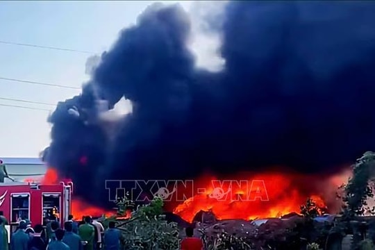 Khống chế kịp thời vụ cháy xưởng bông tại Quảng Ninh