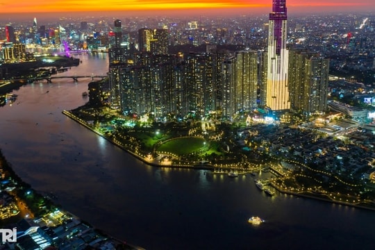 Không giới hạn lao động nước ngoài tại Trung tâm tài chính quốc tế