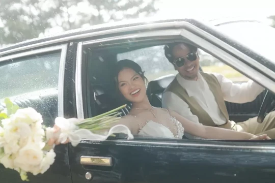 Đoàn Minh Tài cùng vợ chụp ảnh cưới phong cách cổ điển