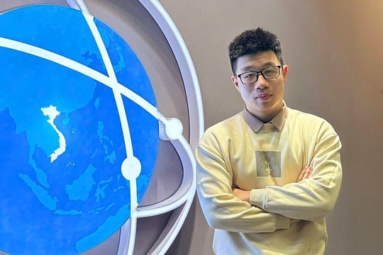 Nam sinh trúng tuyển Viện Hàng không Vũ trụ Viettel trước tốt nghiệp