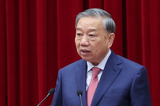 'Bộ Chính trị thống nhất rất cao giới thiệu lãnh đạo chủ chốt Đảng và Nhà nước nhiệm kỳ 2026-2031'