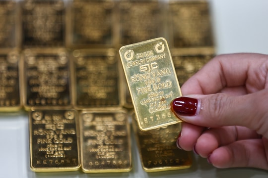 Giá vàng miếng lên 159 triệu đồng