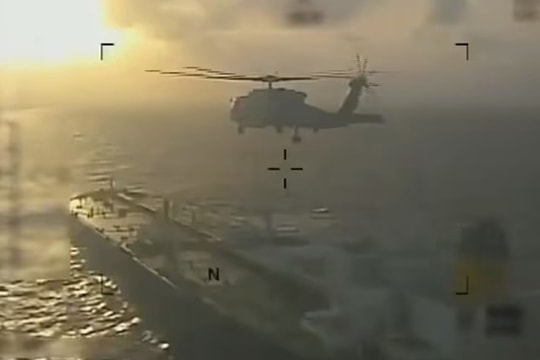 Trung Quốc chỉ trích Mỹ bắt tàu dầu Venezuela