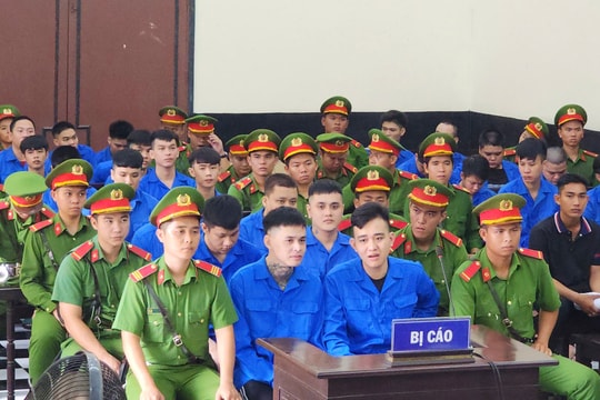 Hơn 30 thanh niên hỗn chiến, nổ súng vì món nợ tiền xăm hình