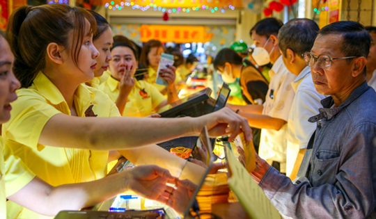 Ngóng ngày được cấp phép nhập khẩu vàng