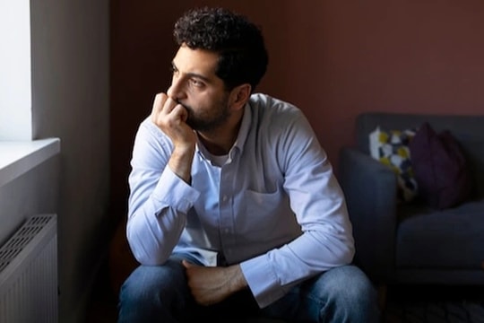 Ba lần bắt gặp bạn gái vào nhà nghỉ với người khác, tôi vẫn muốn kết hôn