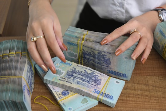 Lần đầu ngành thuế thu ngân sách vượt 2 triệu tỷ đồng