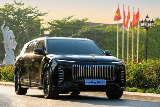 Lạc Hồng 900 LX - SUV 'chủ tịch' tại triển lãm Vietnam Mobility Show