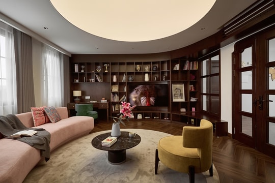 Biệt thự 3 tầng giao thoa phong cách Đông Dương đương đại