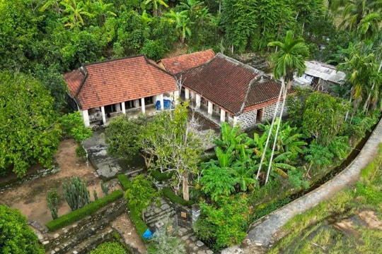 Dạo quanh làng cổ được ví là đẹp nhất Việt Nam