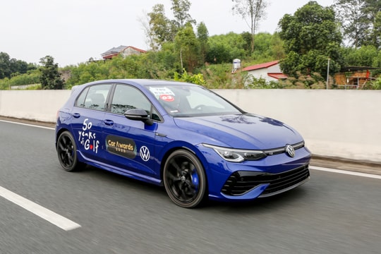 Dàn xe tiền tỷ của Volkswagen tại triển lãm ôtô lớn nhất Việt Nam