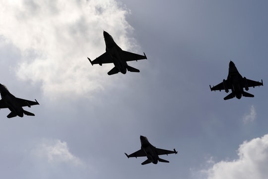 Jordan không kích miền nam Syria