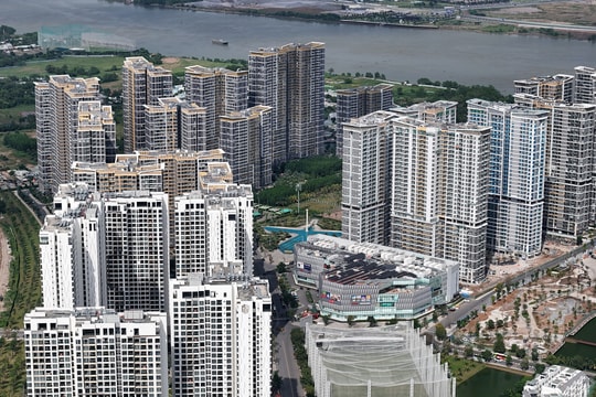 Vì sao nguồn cung tăng, giá nhà vẫn không giảm?