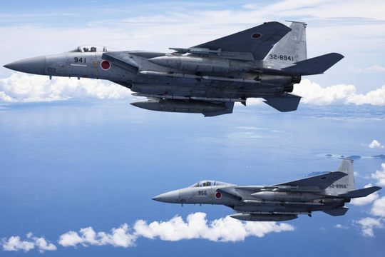 Nhật Bản duyệt ngân sách quốc phòng kỷ lục giữa căng thẳng với Trung Quốc