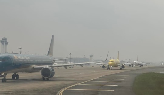 Bảo đảm an toàn giao thông hàng không dịp Tết, đặc biệt tại Tân Sơn Nhất