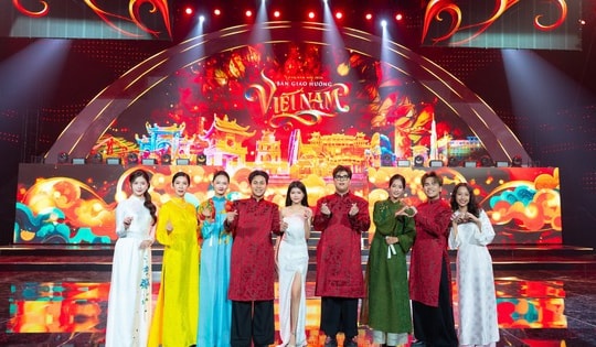 NSND Thu Huyền, Đức Phúc biểu diễn tại Chương trình 'Bản giao hưởng Việt Nam' đón năm mới 2026