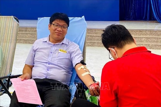 Người thầy lan tỏa tinh thần xung kích trong sinh viên