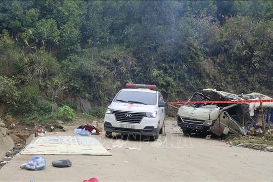 Thủ tướng chỉ đạo khắc phục hậu quả vụ tai nạn giao thông đặc biệt nghiêm trọng tại Lào Cai