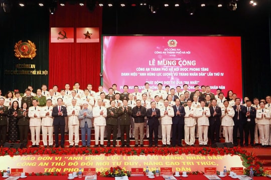 Truyền thống Anh hùng của Công an Thủ đô tiếp sức hành động mới