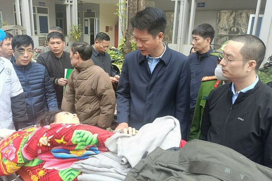 9 nạn nhân vụ lật xe đoàn từ thiện đều đa chấn thương