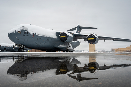 Năng lực không vận có thể trở thành điểm yếu chí mạng của Mỹ