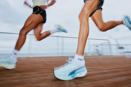 10 đôi giày chạy tốt cho runner trình độ trung bình