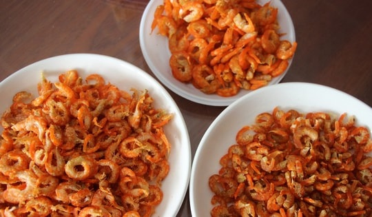 Cách bảo quản tôm khô giữ được độ mềm, ngọt đặc trưng trong ngày Tết