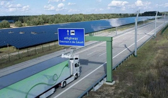 Châu Âu: Miễn phí cầu đường cho xe tải điện đến giữa năm 2031?