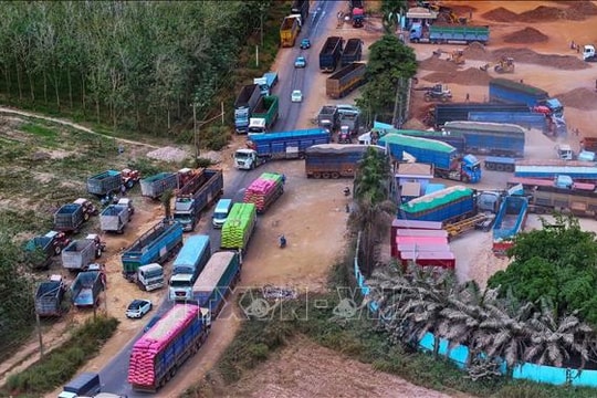 Cần sớm giải tỏa áp lực hạ tầng kho bãi cho cửa khẩu Tây Ninh