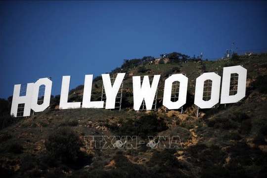 Nốt nhạc vui kết lại một bản nhạc đầy gian nan của điện ảnh Hollywood