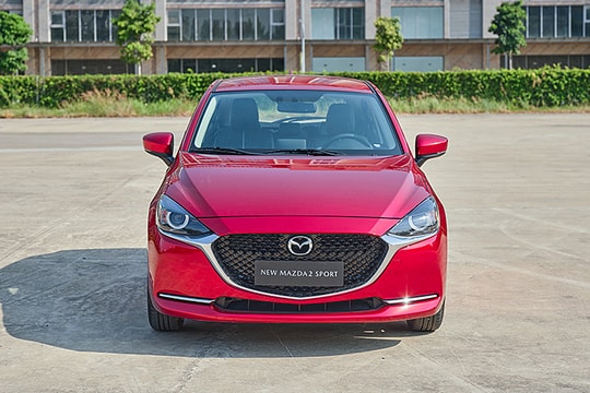 Gia đình 4 người có 400 triệu nên mua xe gì?