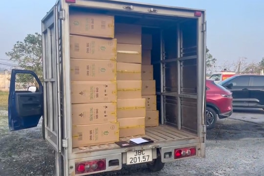 Đường dây sản xuất thuốc lá giả thương hiệu Việt ở Campuchia