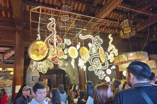 Triển lãm ‘Đạo học ngàn năm’ đánh thức tinh thần hiếu học trong không gian di sản