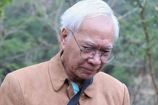 Tài tử 75 tuổi hoang mang trước tin 'bạn gái bí mật lấy chồng khác'