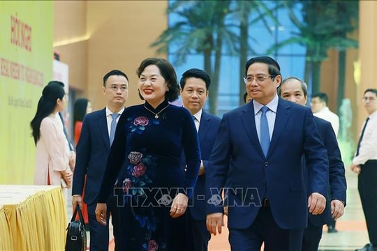 Thủ tướng dự Hội nghị triển khai nhiệm vụ năm 2026 của ngành Ngân hàng