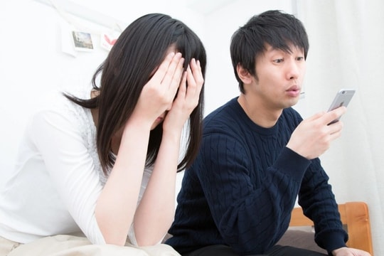 Tôi bị ngã trên đường, chồng chỉ quan tâm biển số gây tai nạn là bao nhiêu