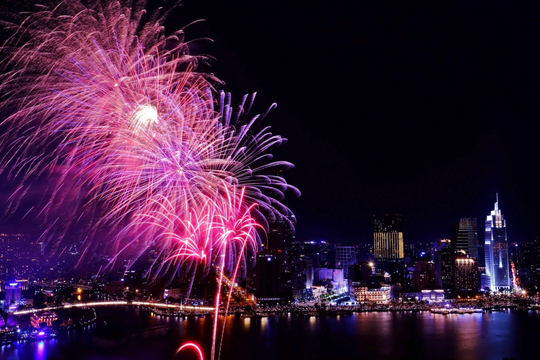 Các điểm ngắm pháo hoa dịp Tết Dương lịch tại TP HCM