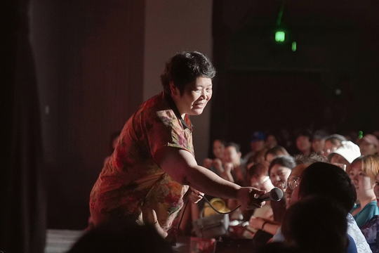 Bi kịch hôn nhân giúp người phụ nữ thành danh hài