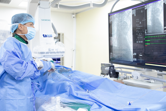 Túi phình động mạch chủ dọa vỡ