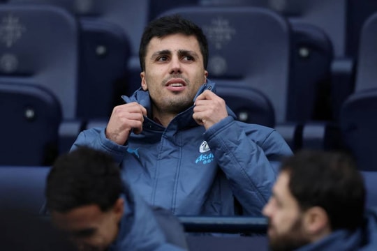 10 cầu thủ mất giá nhất năm 2025