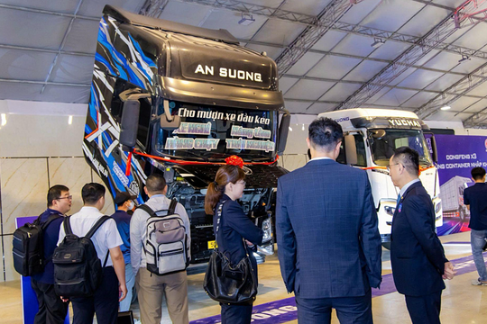 An Sương Group ra mắt xe đầu kéo Dongfeng X9