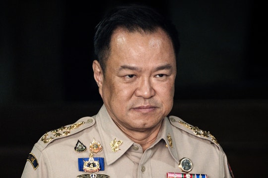 Thủ tướng Thái Lan cam kết sẽ xây tường biên giới với Campuchia